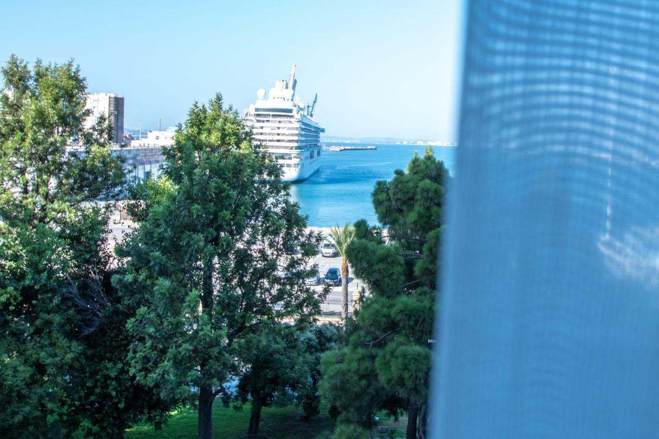 Apartamento Albatro'S Suite Kadyks Zewnętrze zdjęcie
